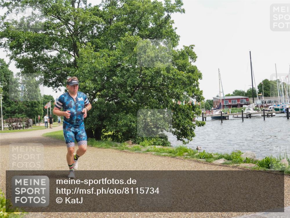 22.06.2025 - Viking Triathlon KatJ http://msf.ph/oto/8115734 22.06.2025 15:09:18 Laufen 466 meine-sportfotos.de