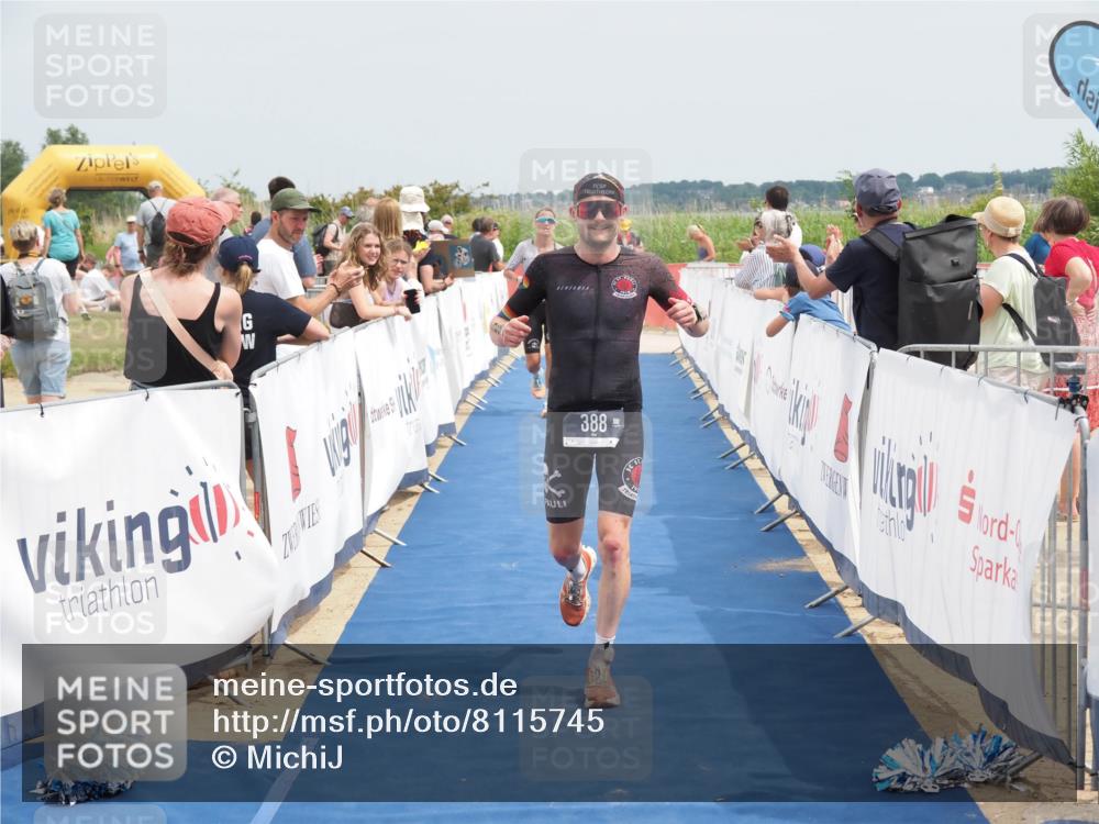22.06.2025 - Viking Triathlon MichiJ http://msf.ph/oto/8115745 22.06.2025 14:55:36 Ziel 30, 388 meine-sportfotos.de