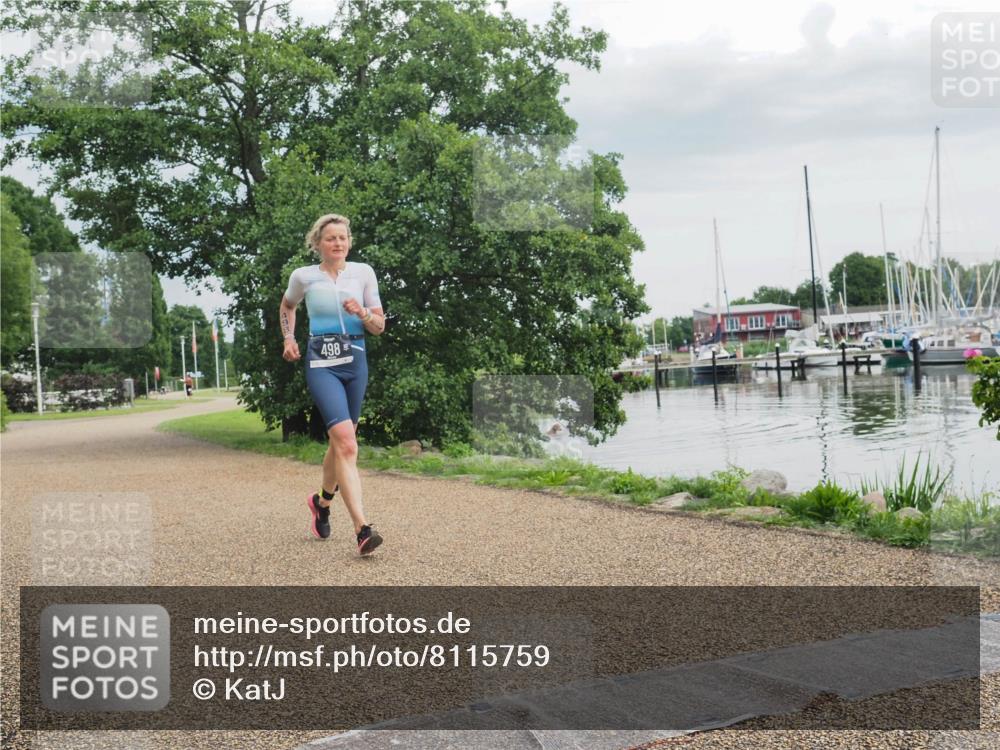 22.06.2025 - Viking Triathlon KatJ http://msf.ph/oto/8115759 22.06.2025 16:55:26 Laufen 498 meine-sportfotos.de