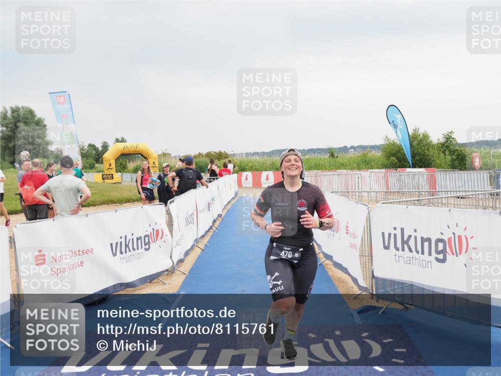 22.06.2025 - Viking Triathlon MichiJ http://msf.ph/oto/8115761 22.06.2025 16:47:56 Ziel 476 meine-sportfotos.de