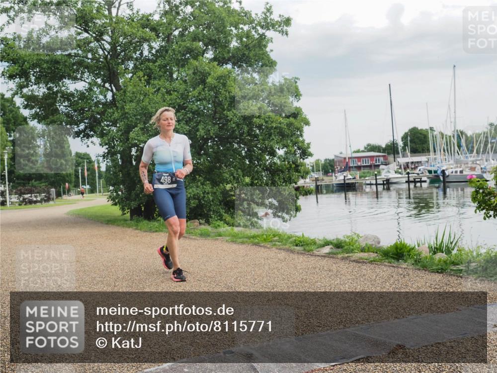 22.06.2025 - Viking Triathlon KatJ http://msf.ph/oto/8115771 22.06.2025 16:55:26 Laufen 498 meine-sportfotos.de