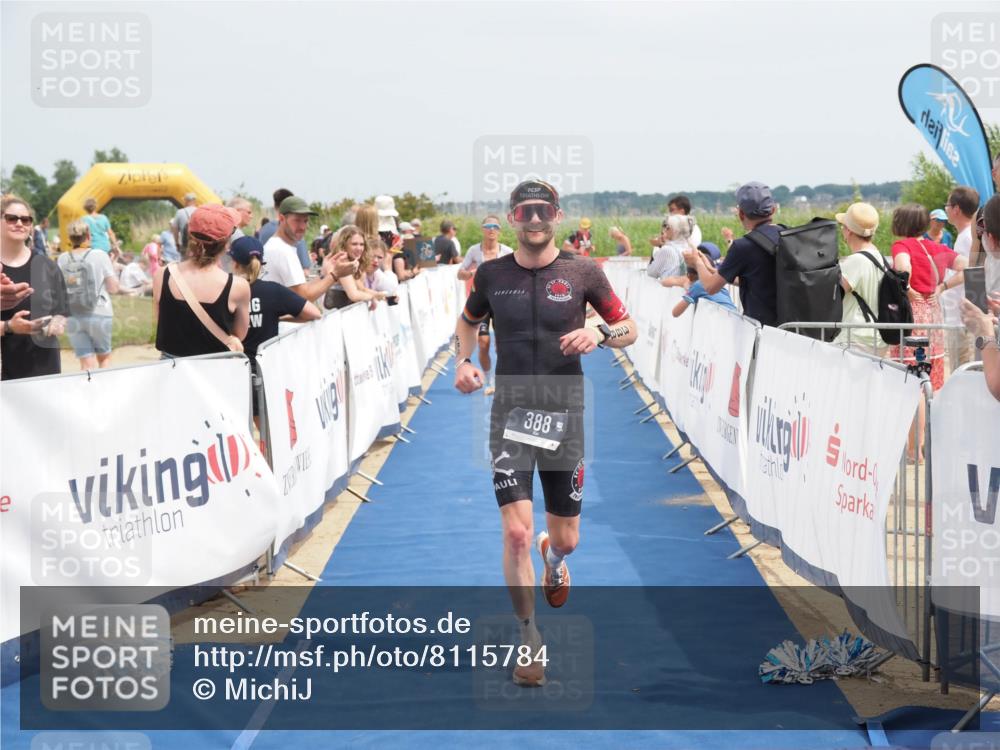 22.06.2025 - Viking Triathlon MichiJ http://msf.ph/oto/8115784 22.06.2025 14:55:36 Ziel 30, 388 meine-sportfotos.de