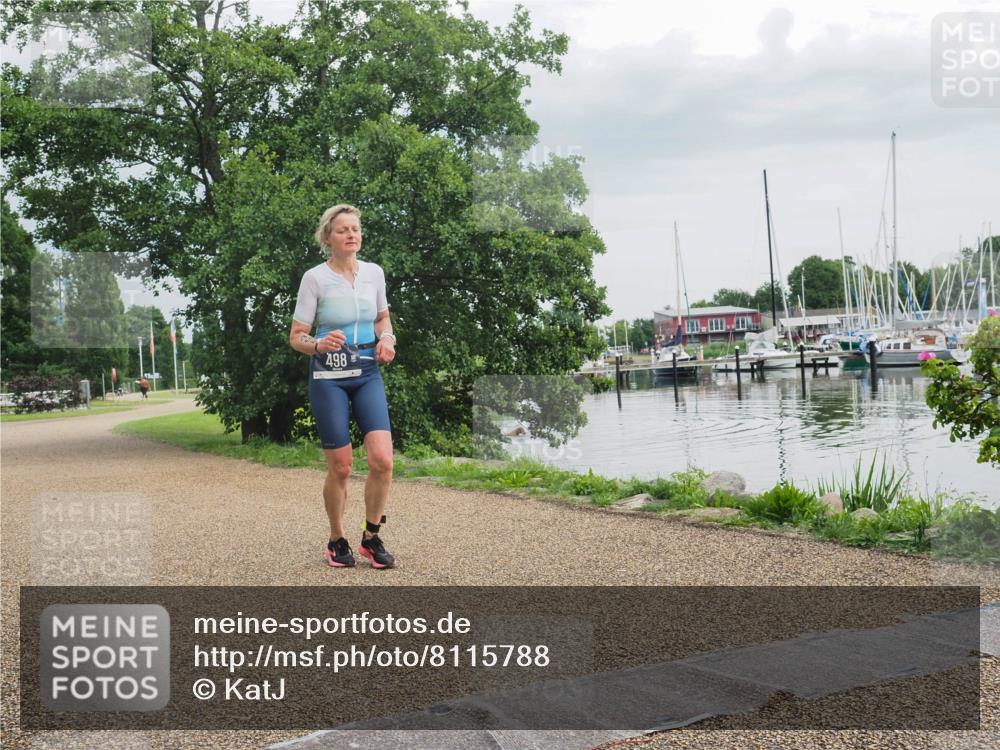 22.06.2025 - Viking Triathlon KatJ http://msf.ph/oto/8115788 22.06.2025 16:55:26 Laufen 498 meine-sportfotos.de
