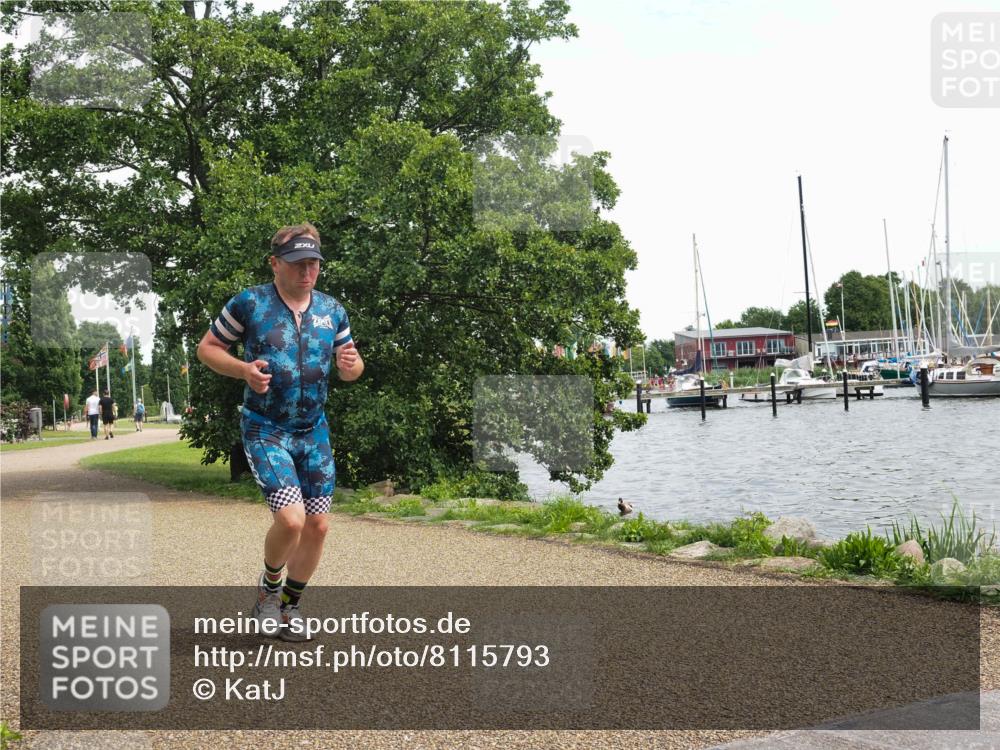 22.06.2025 - Viking Triathlon KatJ http://msf.ph/oto/8115793 22.06.2025 15:09:18 Laufen 466 meine-sportfotos.de