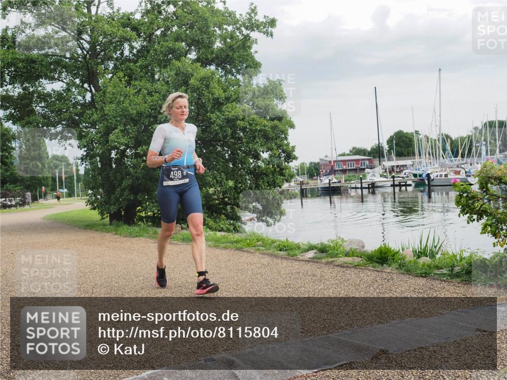 22.06.2025 - Viking Triathlon KatJ http://msf.ph/oto/8115804 22.06.2025 16:55:26 Laufen 498 meine-sportfotos.de