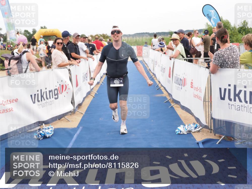 22.06.2025 - Viking Triathlon MichiJ http://msf.ph/oto/8115826 22.06.2025 15:05:49 Ziel 491, 492 meine-sportfotos.de