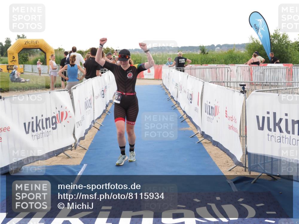 22.06.2025 - Viking Triathlon MichiJ http://msf.ph/oto/8115934 22.06.2025 16:26:45 Ziel 379 meine-sportfotos.de
