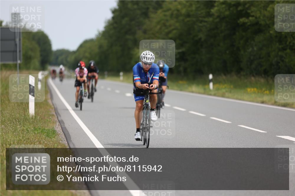 22.06.2025 - Viking Triathlon Yannick Fuchs http://msf.ph/oto/8115942 22.06.2025 12:17:48 Radfahren 45, 58, 214, 414, 464, 488, 492, 509, 511, 653 meine-sportfotos.de