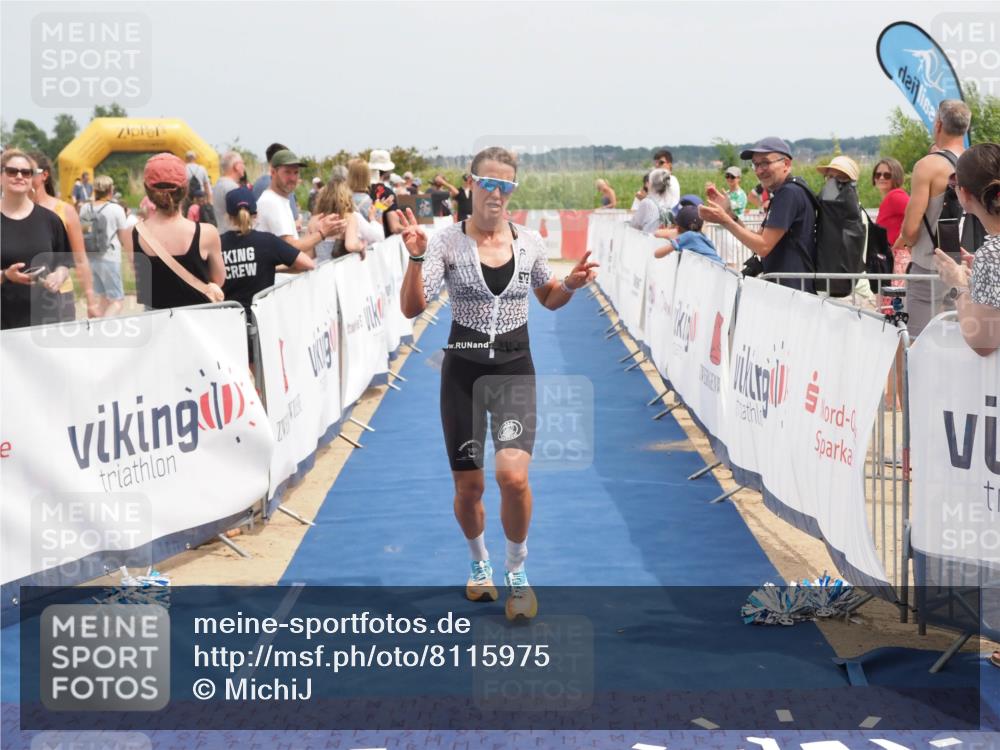 22.06.2025 - Viking Triathlon MichiJ http://msf.ph/oto/8115975 22.06.2025 14:55:39 Ziel 30, 388 meine-sportfotos.de