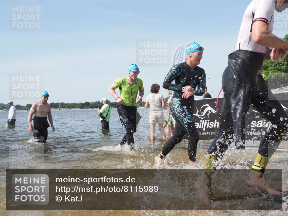 22.06.2025 - Viking Triathlon KatJ http://msf.ph/oto/8115989 22.06.2025 10:43:09 Schwimmen 31, 66, 109, 110, 115, 128, 133, 167, 186, 309, 328, 358, 450, 483, 489 meine-sportfotos.de