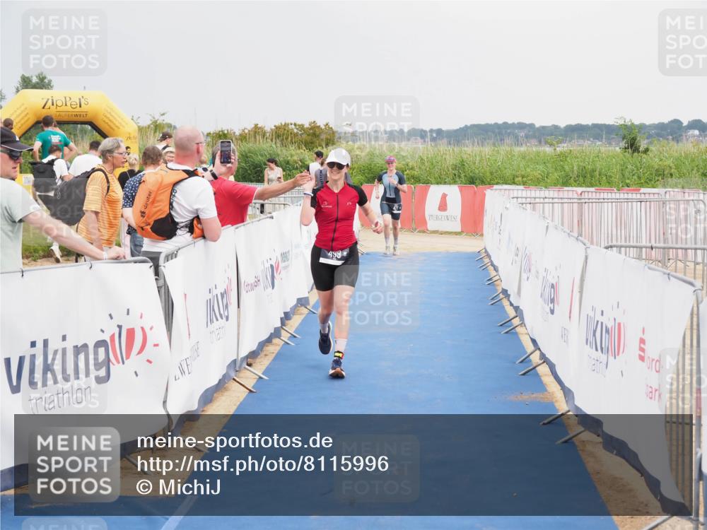 22.06.2025 - Viking Triathlon MichiJ http://msf.ph/oto/8115996 22.06.2025 16:49:54 Ziel 477, 499 meine-sportfotos.de