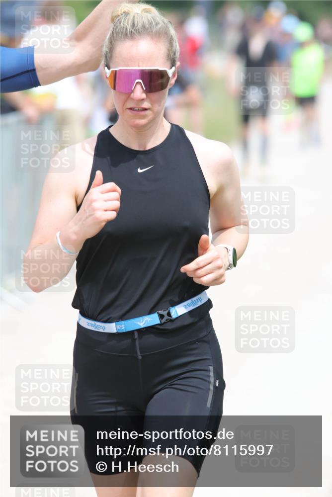 22.06.2025 - Viking Triathlon H.Heesch http://msf.ph/oto/8115997 22.06.2025 14:54:49 Laufen 26, 208, 278, 344 meine-sportfotos.de