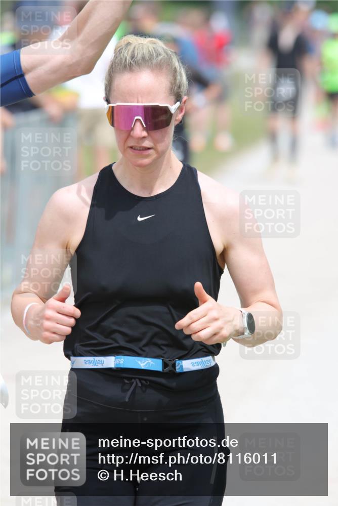 22.06.2025 - Viking Triathlon H.Heesch http://msf.ph/oto/8116011 22.06.2025 14:54:50 Laufen 26, 208, 278, 344 meine-sportfotos.de