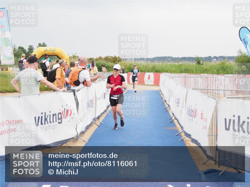 22.06.2025 - Viking Triathlon MichiJ http://msf.ph/oto/8116061 22.06.2025 16:49:55 Ziel 477, 499 meine-sportfotos.de