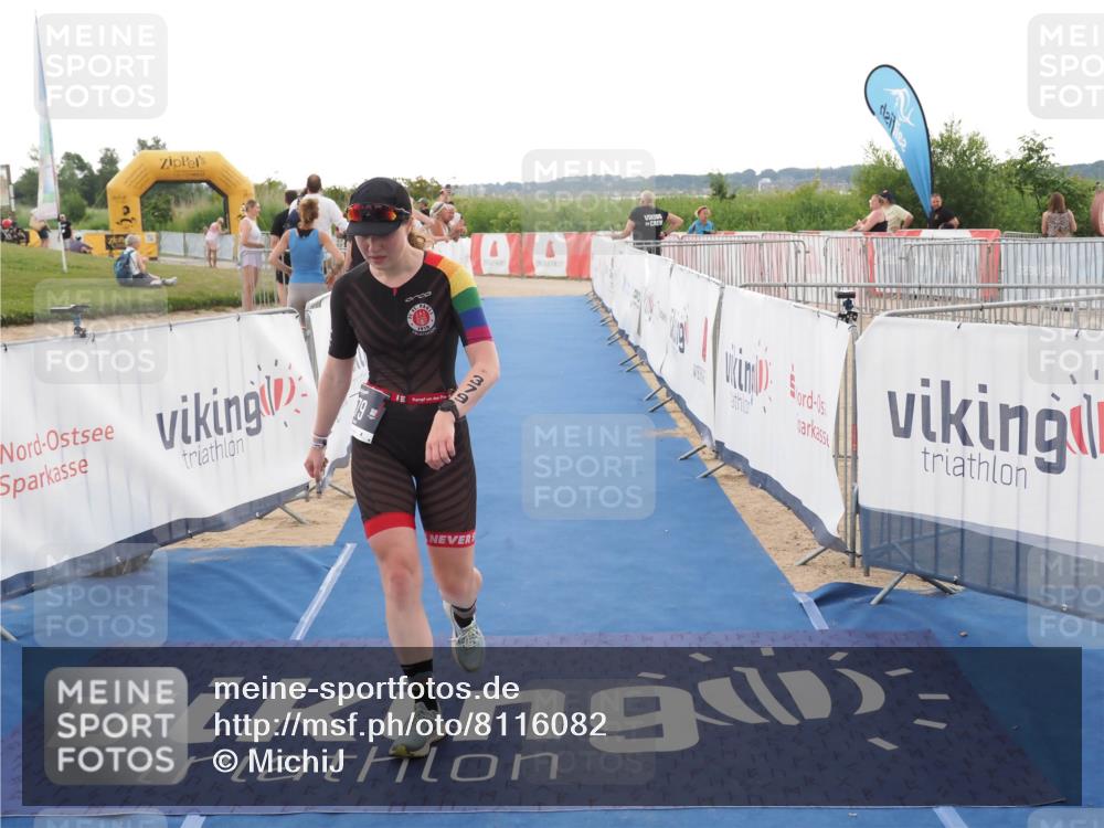 22.06.2025 - Viking Triathlon MichiJ http://msf.ph/oto/8116082 22.06.2025 16:26:46 Ziel 379 meine-sportfotos.de