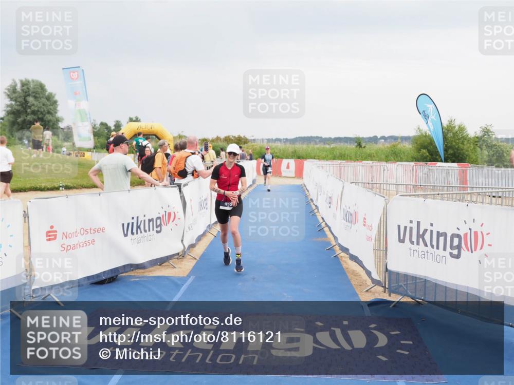 22.06.2025 - Viking Triathlon MichiJ http://msf.ph/oto/8116121 22.06.2025 16:49:55 Ziel 477, 499 meine-sportfotos.de