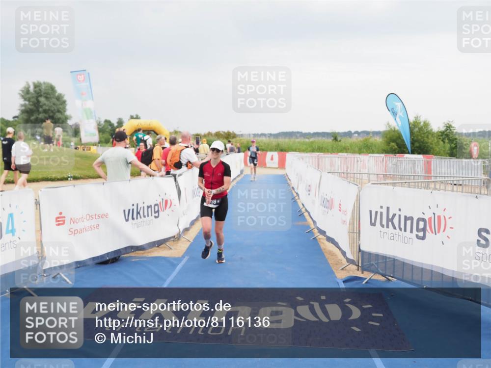 22.06.2025 - Viking Triathlon MichiJ http://msf.ph/oto/8116136 22.06.2025 16:49:56 Ziel 477, 499 meine-sportfotos.de
