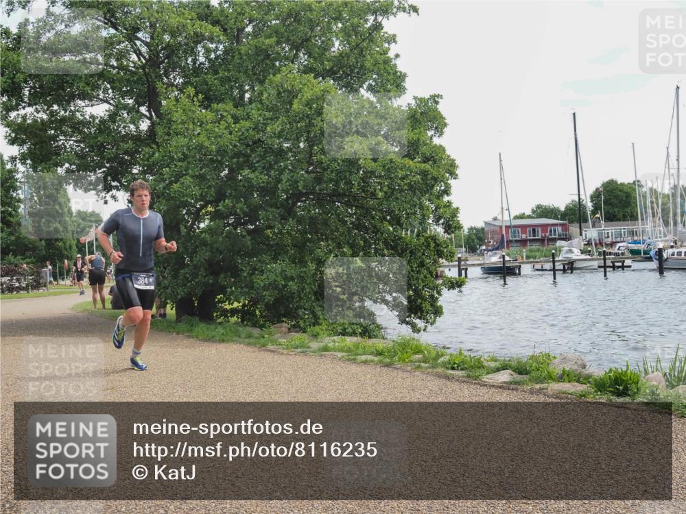 22.06.2025 - Viking Triathlon KatJ http://msf.ph/oto/8116235 22.06.2025 13:25:29 Laufen 208, 384 meine-sportfotos.de