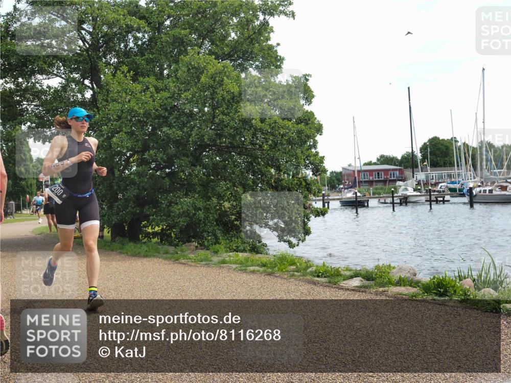 22.06.2025 - Viking Triathlon KatJ http://msf.ph/oto/8116268 22.06.2025 13:25:34 Laufen 200 meine-sportfotos.de