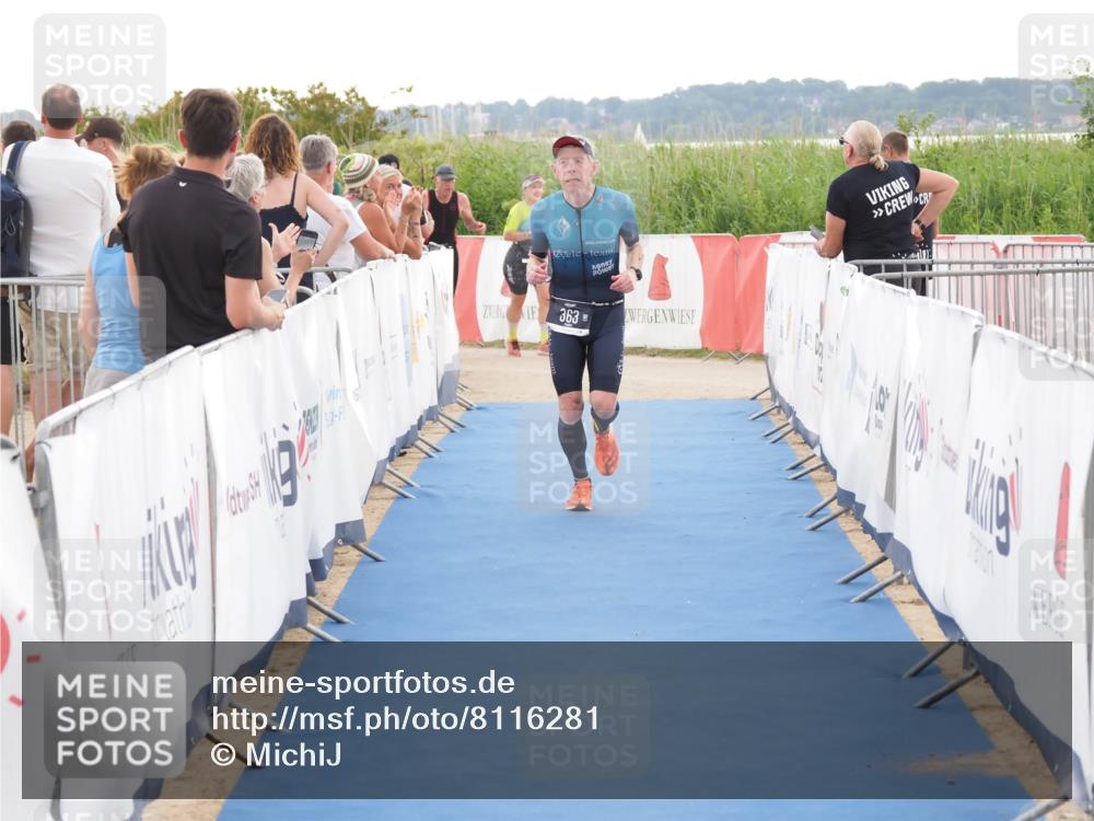 22.06.2025 - Viking Triathlon MichiJ http://msf.ph/oto/8116281 22.06.2025 16:27:20 Ziel 363 meine-sportfotos.de
