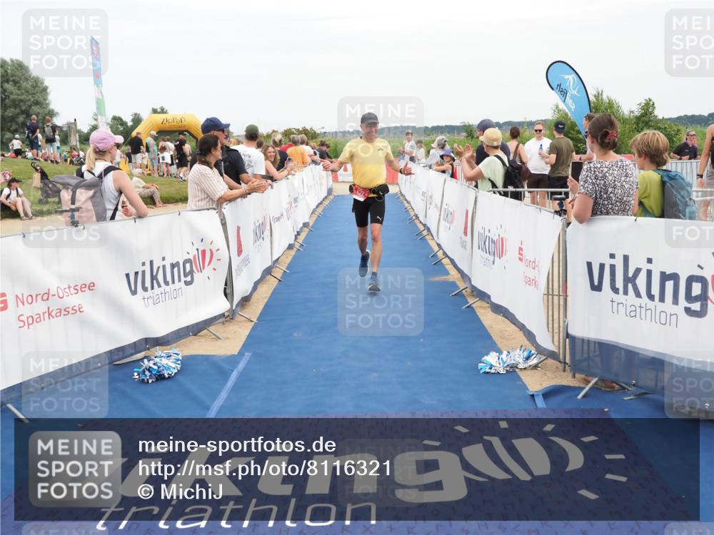 22.06.2025 - Viking Triathlon MichiJ http://msf.ph/oto/8116321 22.06.2025 15:06:37 Ziel  meine-sportfotos.de