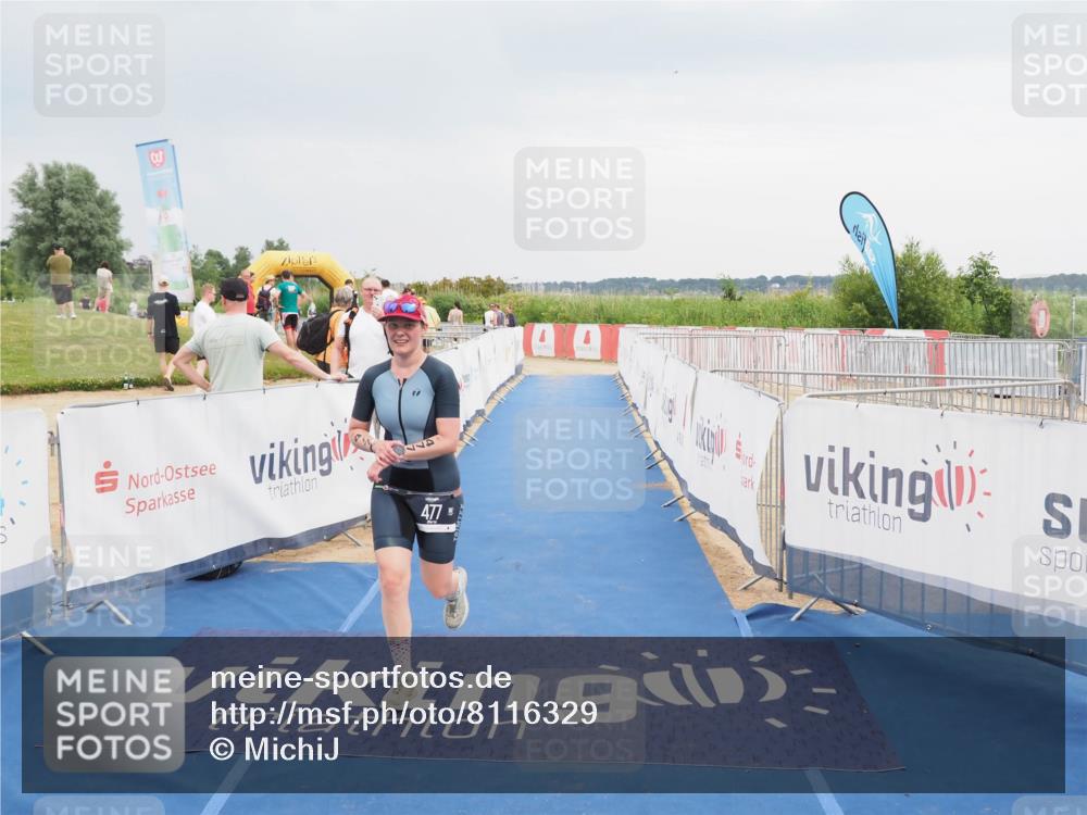 22.06.2025 - Viking Triathlon MichiJ http://msf.ph/oto/8116329 22.06.2025 16:50:01 Ziel 477 meine-sportfotos.de