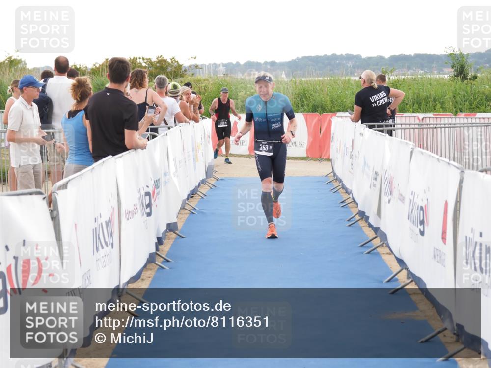 22.06.2025 - Viking Triathlon MichiJ http://msf.ph/oto/8116351 22.06.2025 16:27:21 Ziel 363 meine-sportfotos.de