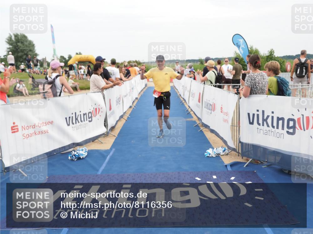 22.06.2025 - Viking Triathlon MichiJ http://msf.ph/oto/8116356 22.06.2025 15:06:37 Ziel  meine-sportfotos.de