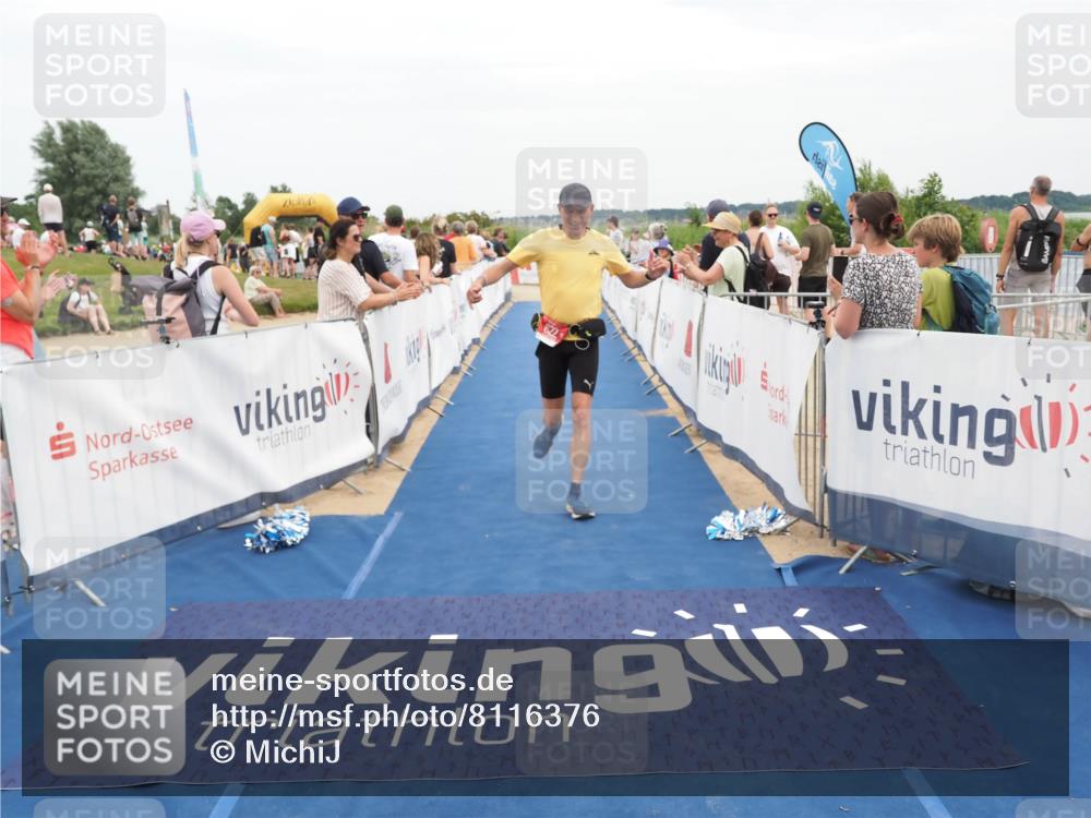 22.06.2025 - Viking Triathlon MichiJ http://msf.ph/oto/8116376 22.06.2025 15:06:38 Ziel  meine-sportfotos.de