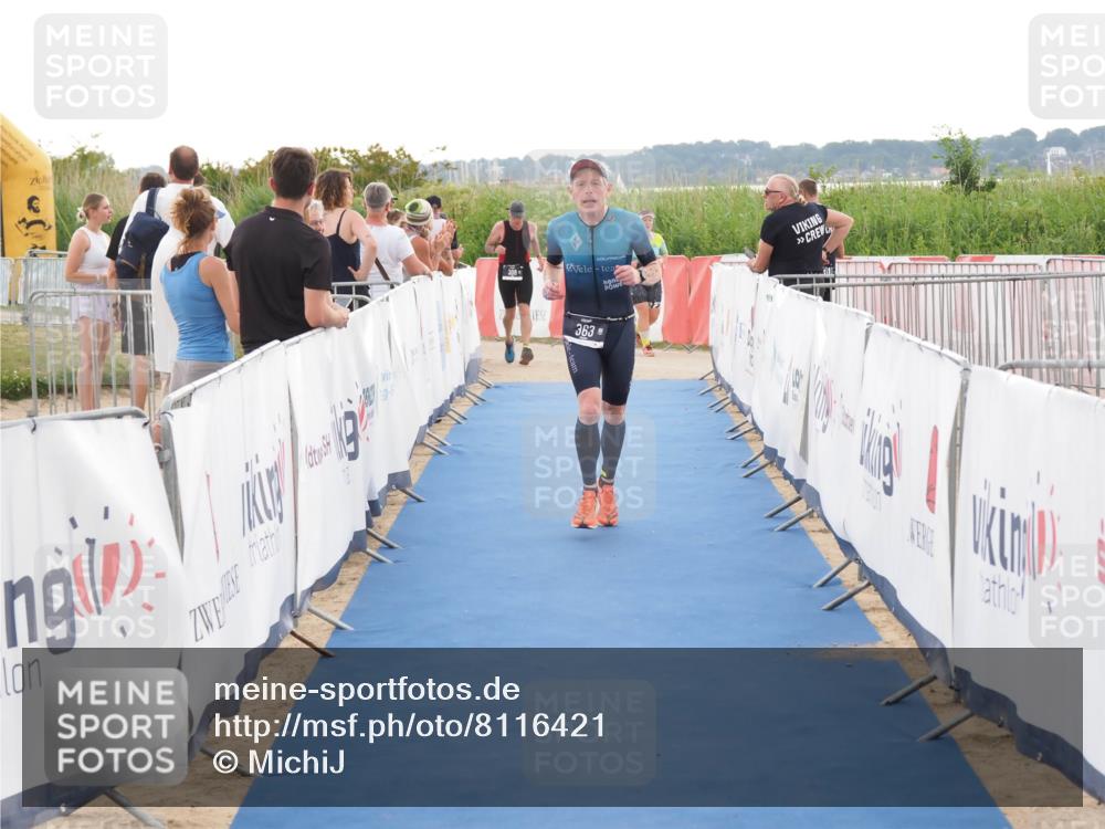 22.06.2025 - Viking Triathlon MichiJ http://msf.ph/oto/8116421 22.06.2025 16:27:21 Ziel 363 meine-sportfotos.de