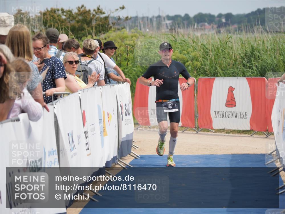 22.06.2025 - Viking Triathlon MichiJ http://msf.ph/oto/8116470 22.06.2025 14:56:13 Ziel 167 meine-sportfotos.de