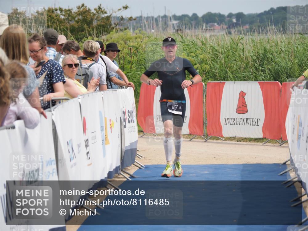 22.06.2025 - Viking Triathlon MichiJ http://msf.ph/oto/8116485 22.06.2025 14:56:13 Ziel 167 meine-sportfotos.de