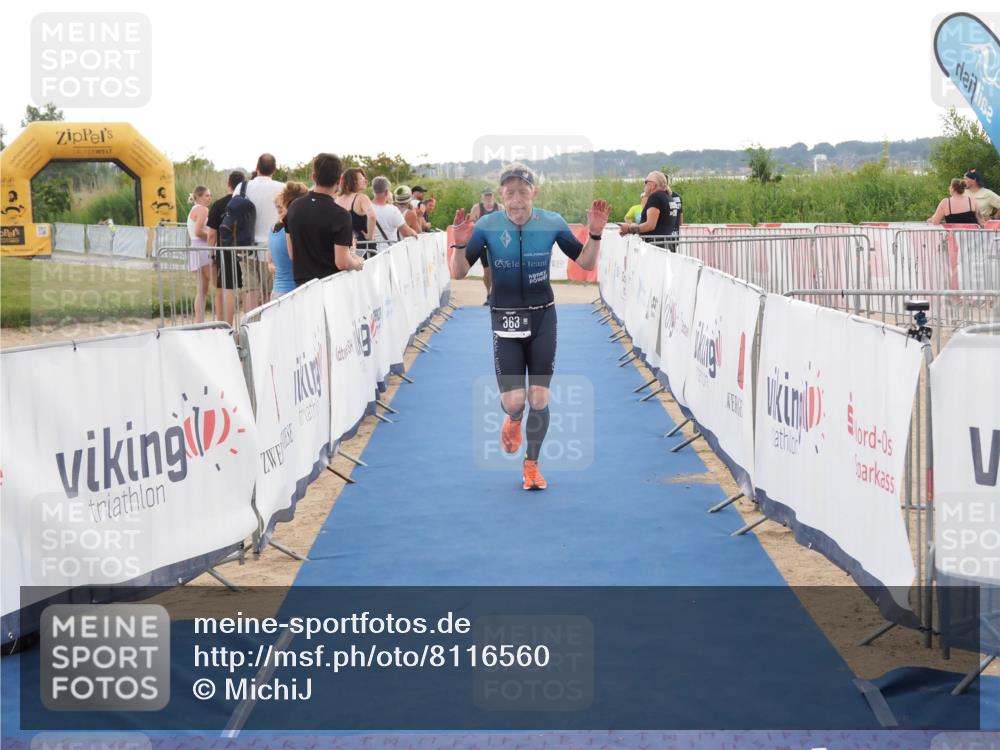 22.06.2025 - Viking Triathlon MichiJ http://msf.ph/oto/8116560 22.06.2025 16:27:23 Ziel 308, 363 meine-sportfotos.de