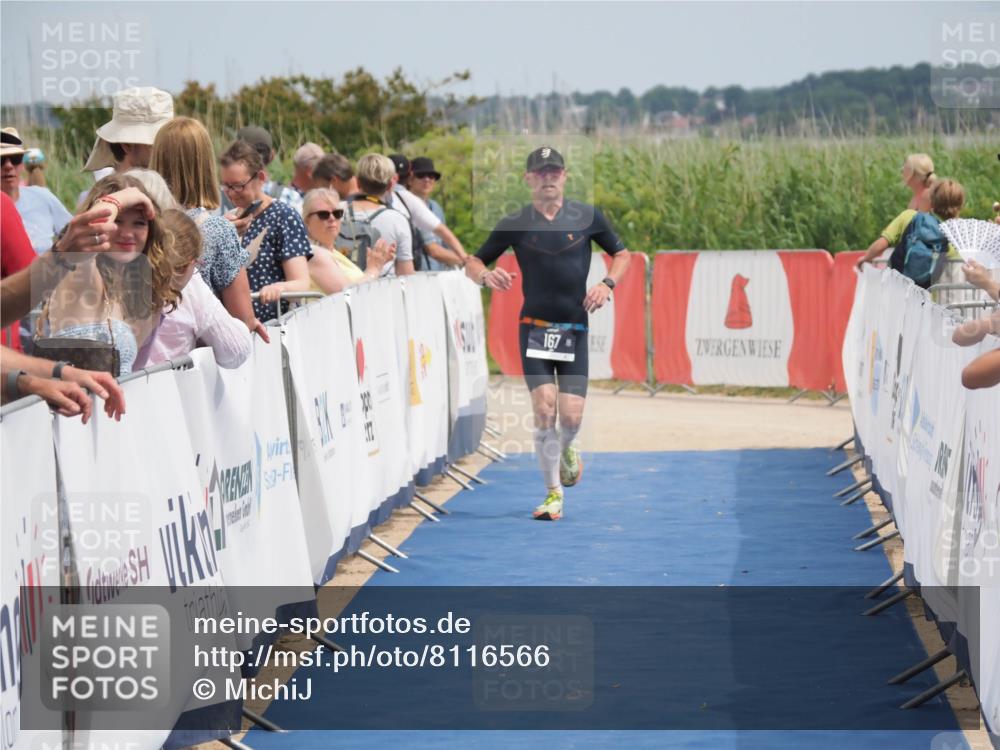 22.06.2025 - Viking Triathlon MichiJ http://msf.ph/oto/8116566 22.06.2025 14:56:14 Ziel 167 meine-sportfotos.de
