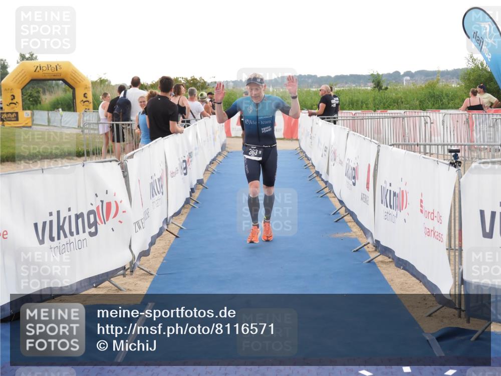 22.06.2025 - Viking Triathlon MichiJ http://msf.ph/oto/8116571 22.06.2025 16:27:23 Ziel 308, 363 meine-sportfotos.de