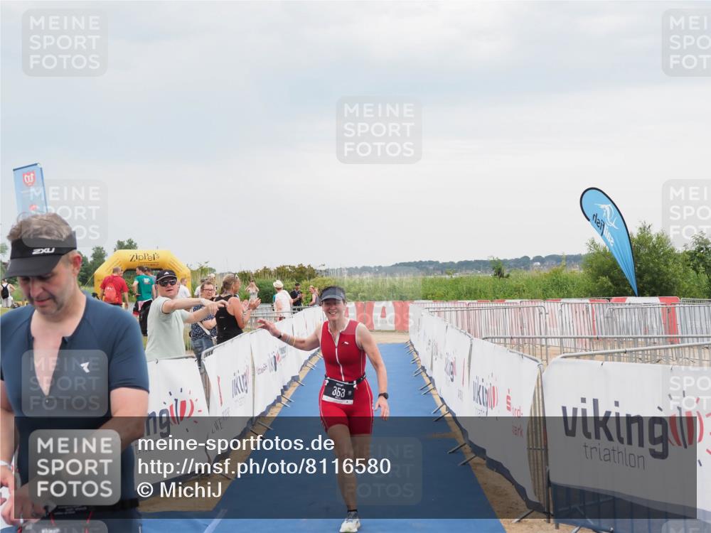 22.06.2025 - Viking Triathlon MichiJ http://msf.ph/oto/8116580 22.06.2025 16:50:57 Ziel 213, 353 meine-sportfotos.de