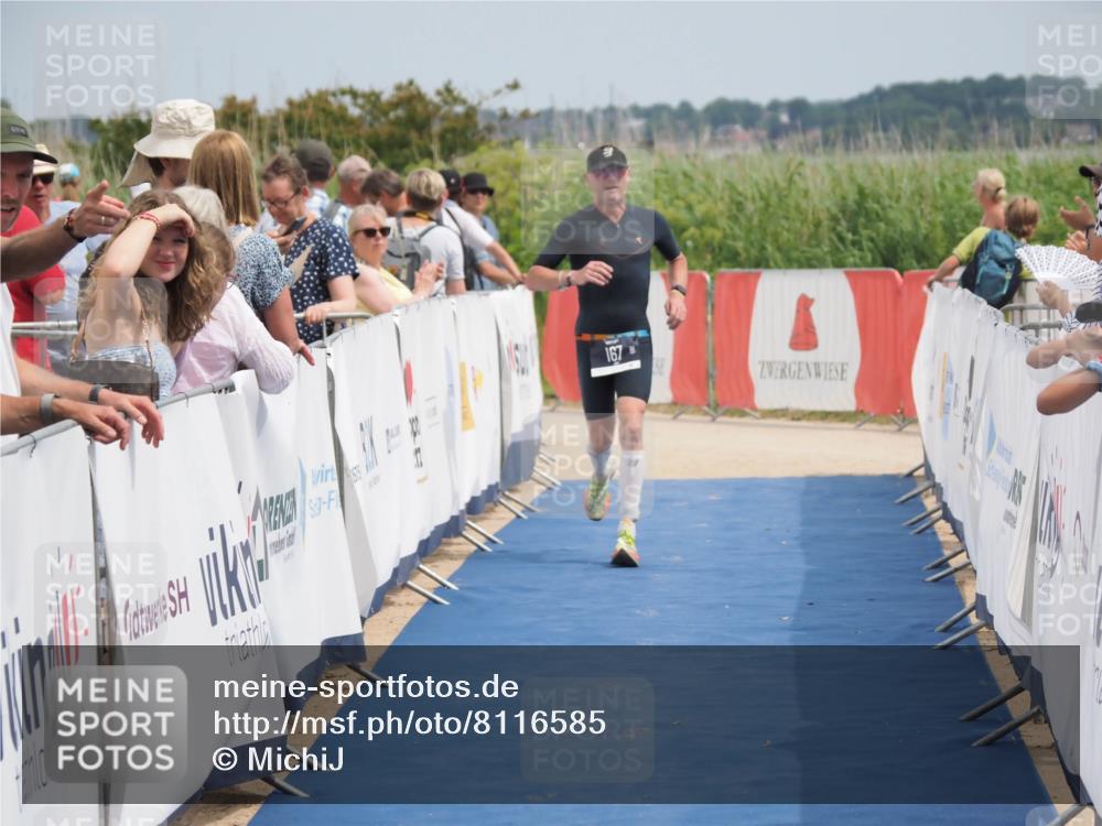 22.06.2025 - Viking Triathlon MichiJ http://msf.ph/oto/8116585 22.06.2025 14:56:14 Ziel 167 meine-sportfotos.de