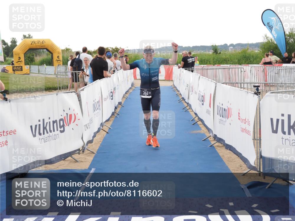 22.06.2025 - Viking Triathlon MichiJ http://msf.ph/oto/8116602 22.06.2025 16:27:23 Ziel 308, 363 meine-sportfotos.de