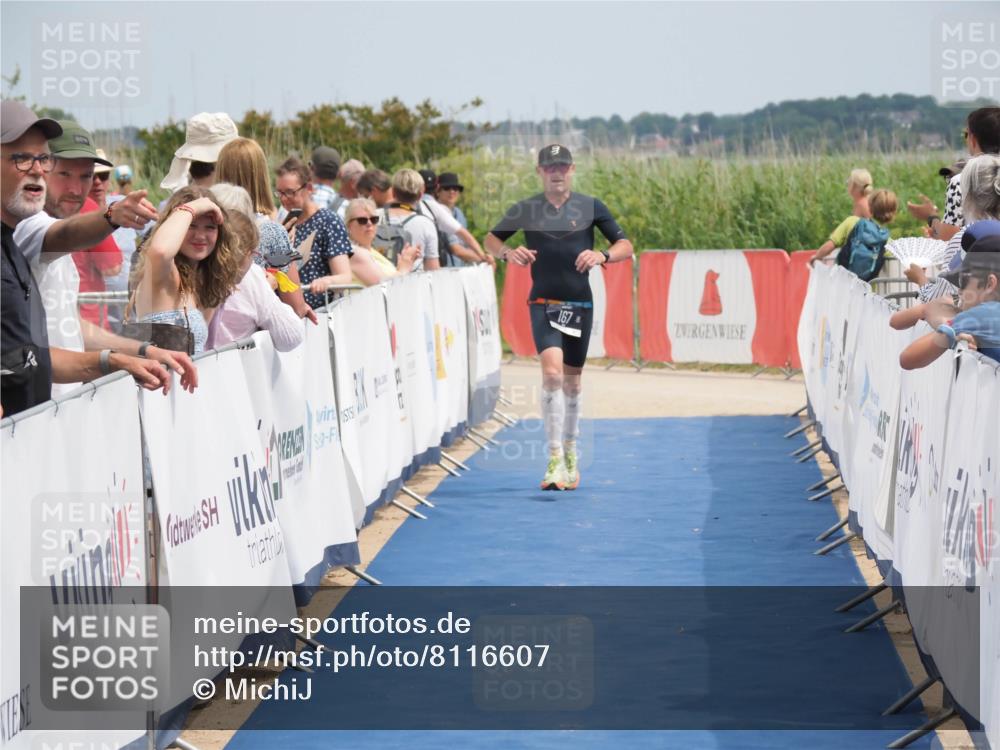 22.06.2025 - Viking Triathlon MichiJ http://msf.ph/oto/8116607 22.06.2025 14:56:14 Ziel 167 meine-sportfotos.de