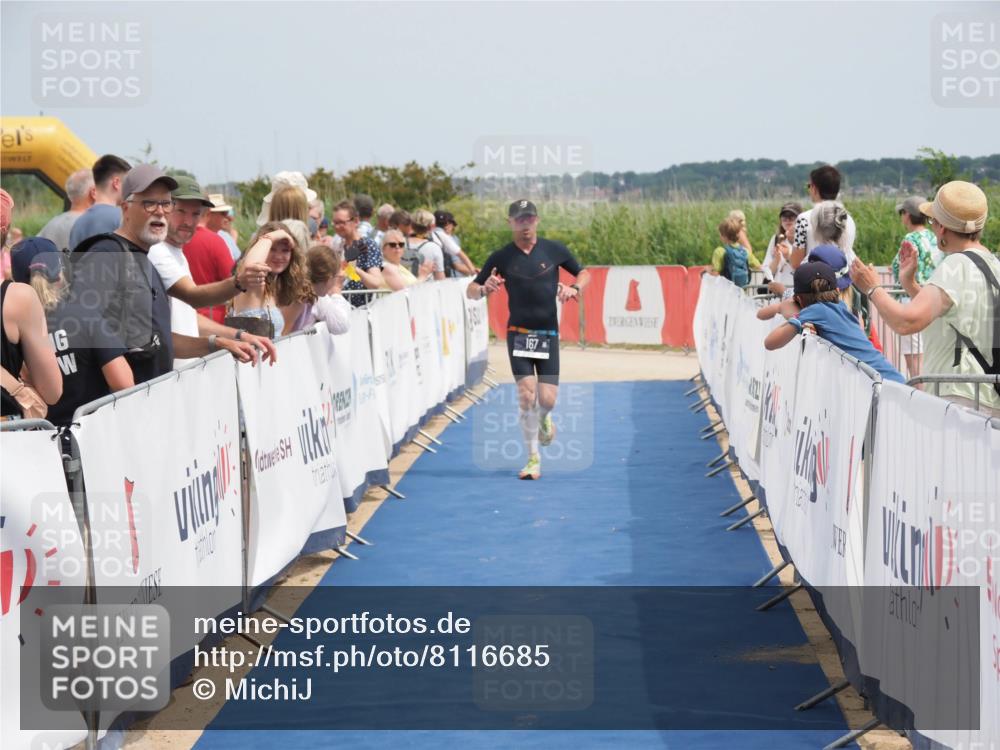 22.06.2025 - Viking Triathlon MichiJ http://msf.ph/oto/8116685 22.06.2025 14:56:15 Ziel 167 meine-sportfotos.de