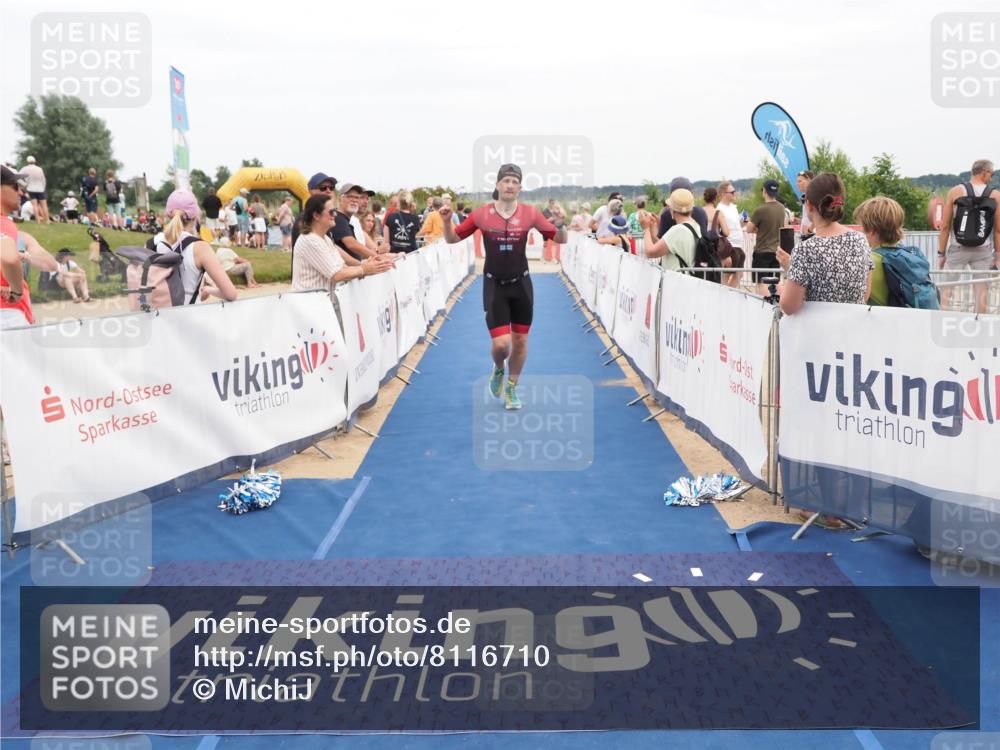 22.06.2025 - Viking Triathlon MichiJ http://msf.ph/oto/8116710 22.06.2025 15:06:59 Ziel 429 meine-sportfotos.de