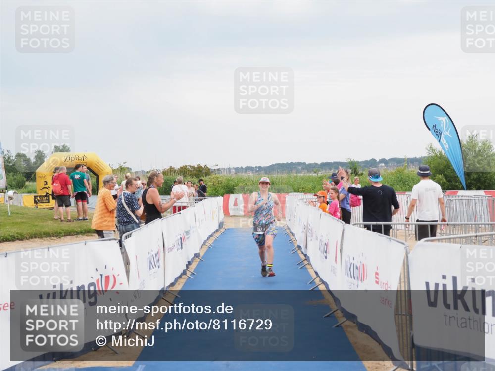 22.06.2025 - Viking Triathlon MichiJ http://msf.ph/oto/8116729 22.06.2025 16:51:55 Ziel 192 meine-sportfotos.de
