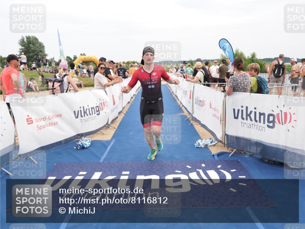 22.06.2025 - Viking Triathlon MichiJ http://msf.ph/oto/8116812 22.06.2025 15:07:00 Ziel 117, 429 meine-sportfotos.de