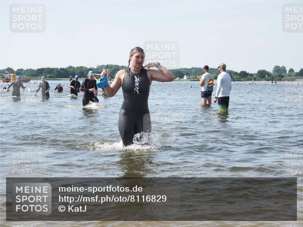 22.06.2025 - Viking Triathlon KatJ http://msf.ph/oto/8116829 22.06.2025 10:43:50 Schwimmen 41, 362, 410, 480, 531 meine-sportfotos.de