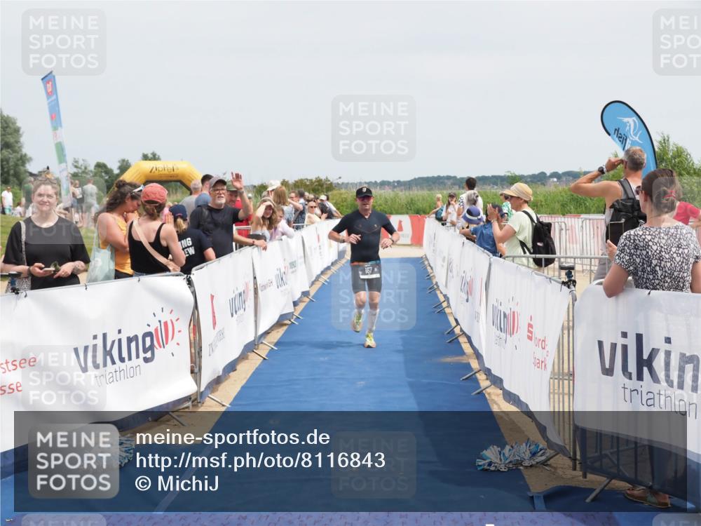 22.06.2025 - Viking Triathlon MichiJ http://msf.ph/oto/8116843 22.06.2025 14:56:17 Ziel 167 meine-sportfotos.de
