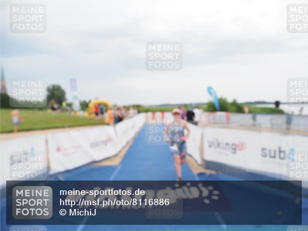22.06.2025 - Viking Triathlon MichiJ http://msf.ph/oto/8116886 22.06.2025 16:51:57 Ziel 192 meine-sportfotos.de