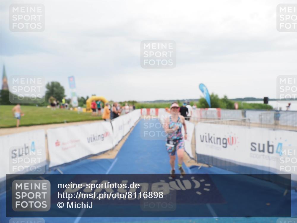 22.06.2025 - Viking Triathlon MichiJ http://msf.ph/oto/8116898 22.06.2025 16:51:57 Ziel 192 meine-sportfotos.de