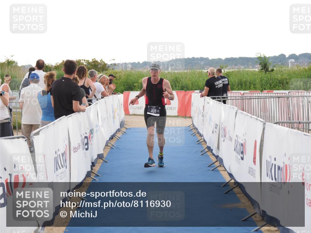 22.06.2025 - Viking Triathlon MichiJ http://msf.ph/oto/8116930 22.06.2025 16:27:27 Ziel 308, 363 meine-sportfotos.de