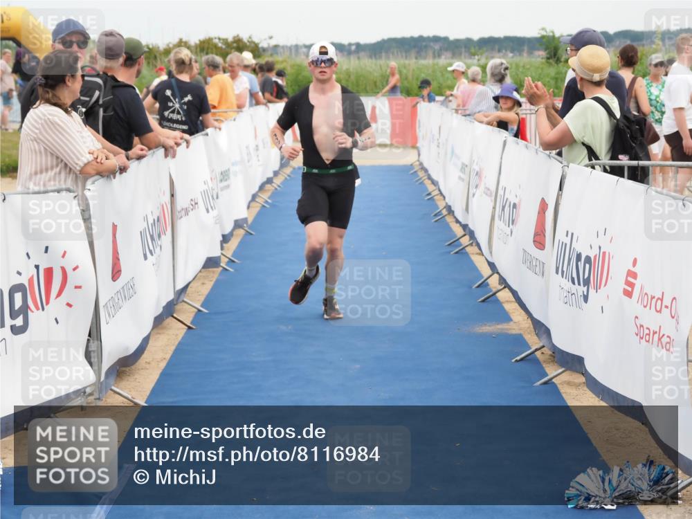 22.06.2025 - Viking Triathlon MichiJ http://msf.ph/oto/8116984 22.06.2025 15:07:05 Ziel 117 meine-sportfotos.de