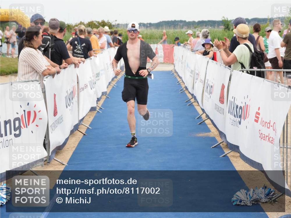 22.06.2025 - Viking Triathlon MichiJ http://msf.ph/oto/8117002 22.06.2025 15:07:05 Ziel 117 meine-sportfotos.de